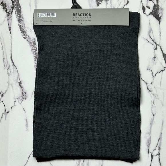 Reaction Kenneth Cole KC Mens Gift Set Winter Scarf Uncuffed Beanie Hat Charcoal - Picture 7 of 14